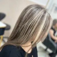 تخفیف برای میکاپ و شینیون|آرایشگاه و سالنهای زیبایی|خوی, |دیوار