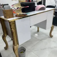 میزکاشت ناخن