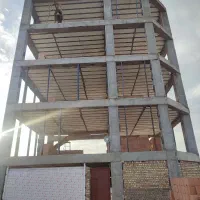 ساختمان-چهار-طبقه-تک-واحدی