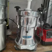 دستگاه آب میوه گیری icn و هلال|آبمیوهگیر و آبمرکباتگیر|شیراز, قدوسی شرقی|دیوار