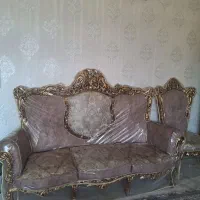 مبلمان را حتی کلاسیک با چوب راش وکم کار