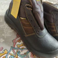 کفش کار