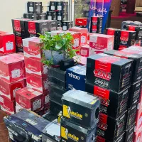 آقای باطری(کمری پناه)ماشین امداد رایگان+قیمت مناسب|قطعات یدکی و لوازم جانبی|یزد, |دیوار