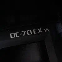 مانیتور حرفه ای فیلم برداری 4k|دوربین عکاسی و فیلم‌برداری|شیراز, معالی‌آباد|دیوار