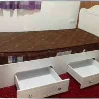 تخت خواب یک نفره