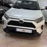 Rav4 2025 سفید بیسیک