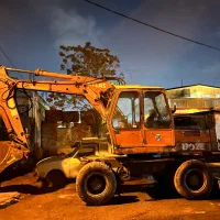 بیل مکانیکی اطلس ۳۰۲