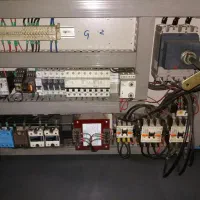 برقکار صنعتی|خدمات پیشه و مهارت|مشکیندشت, |دیوار