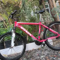 دوچرخه ویوا قرمز سایزه ۲۶ فروش فوری