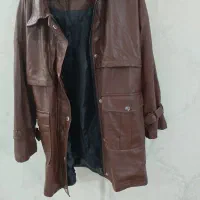 کت چرم|لباس|قم, ولیعصر|دیوار