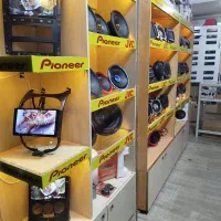 ویترین و میز فروشی