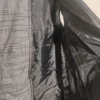 پافربلنداسترکشی خزدارکلاه نونواصلاپوشیده نشده|لباس|قم, قلعه کامکار|دیوار