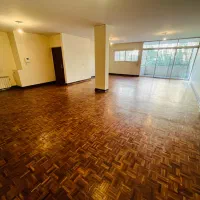 ۱۸۶ متر فول امکانات بازسازی شده آبان شمالی