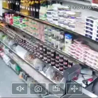 فروشنده سوپر مارکت