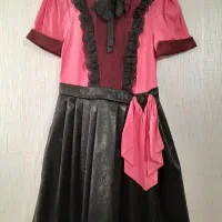 پیراهن مجلسی|لباس|مهاجران, |دیوار