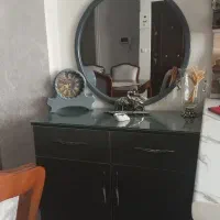اینه و کنسول