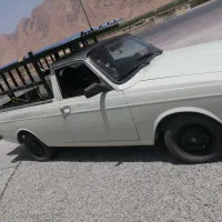 وانت حمل بار