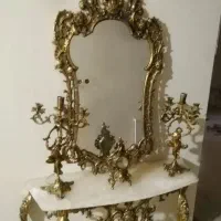 آیینه و شمعدان
