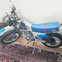 موتورسیکلت پیشرو تریل