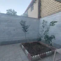 اجاره طبقه همکف از دوطبقه یه جورایی ویلایی