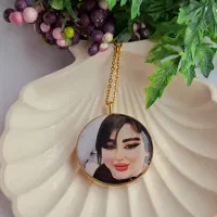 گردنبند رزینی|حراج|ملایر, |دیوار