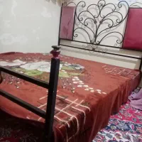 تخت دو نفره