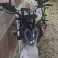 بنلی ۳۰۰ سفید صفر واقعی ۱۴۰۴ فقط ۳۰۰ کیلومتر