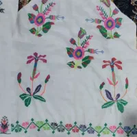 کاور کافشن گل دوزی