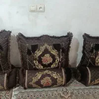 بالشت و پشتی