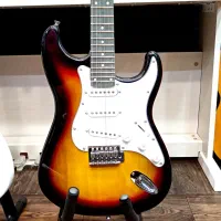 گیتار الکتریک fender.. نقد و اقساط با چک|گیتار، بیس، امپلیفایر|تهران, شمسآباد|دیوار