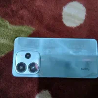 گوشی در حد نو میباشد