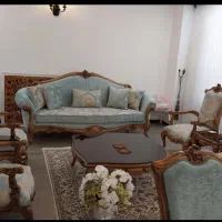یک دست مبل ۷ نفره سلطنتی با میز نهار خوری ۸ نفره