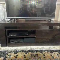 میز تلوزیون در حد نو