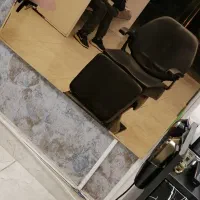 صندلی برقی ارایشگاه|آرایشگاه و سالن‌های زیبایی|گرگان, |دیوار