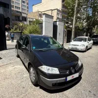 مگان ۲۰۰۰ مدل ۹۰ درجه یک
