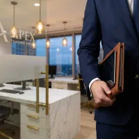 استخدام مسئول دفتر (آقا) ترجیحا گوینده