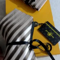 کراوات برند کاملا نو و آکبند