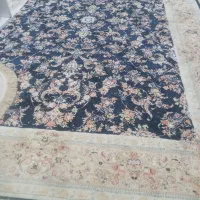 دوتا فرش  ماشینی در حد نو دوماه کارکرده ۴۰ میلیون