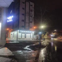 پزشکی 100متر