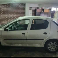 206 سفید