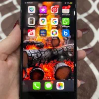 ایفون8پلاس