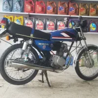 هندا ۱۲۵ مدل ۸۹ مدارک فول تکمیل|موتورسیکلت|رشت, حومه رشت|دیوار