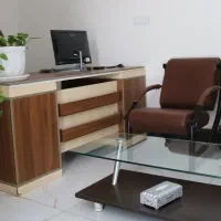 استخدام نیروی خانم