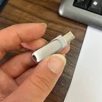 فلش SanDisk Ultra Dual ۱۲۸ گیگ/ مثل نو|لوازم جانبی موبایل و تبلت|مشهد, سرافرازان|دیوار
