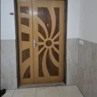 درب چوبی ملچ در حد نو اندازه عرض ۱۱۲ طول۲۰۹