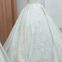 لباس عروس|لباس|یزد, |دیوار