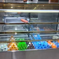 یخچال ویترینی  ۲ متری سه طبقه مکعبی