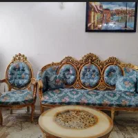 مبلمان سلطنتی ۹ نفره +میز ناهارخوری ۸ نفره +ویترین|مبلمان خانگی و میز عسلی|اسلام‌شهر, مسکن مهر اسلاشهر (شهرک امام خمینی)|دیوار