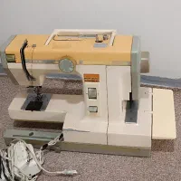 چرخ خیاطی دوسر