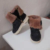 کفش سایز ۲۳ با قیمت مناسب|کفش و لباس بچه|ساری, |دیوار